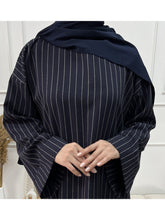 Afbeelding in Gallery-weergave laden, Abaya striped navy blue
