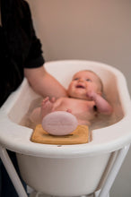 Load image into Gallery viewer, Baby shampoo and body bar - Little sunshine
